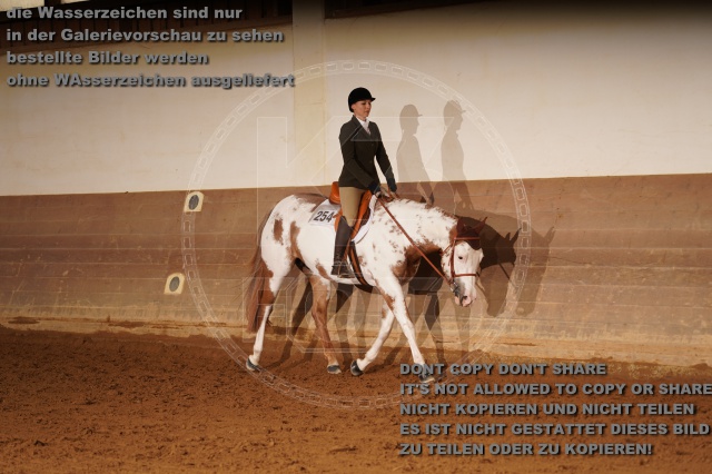 s_A_900801.JPG